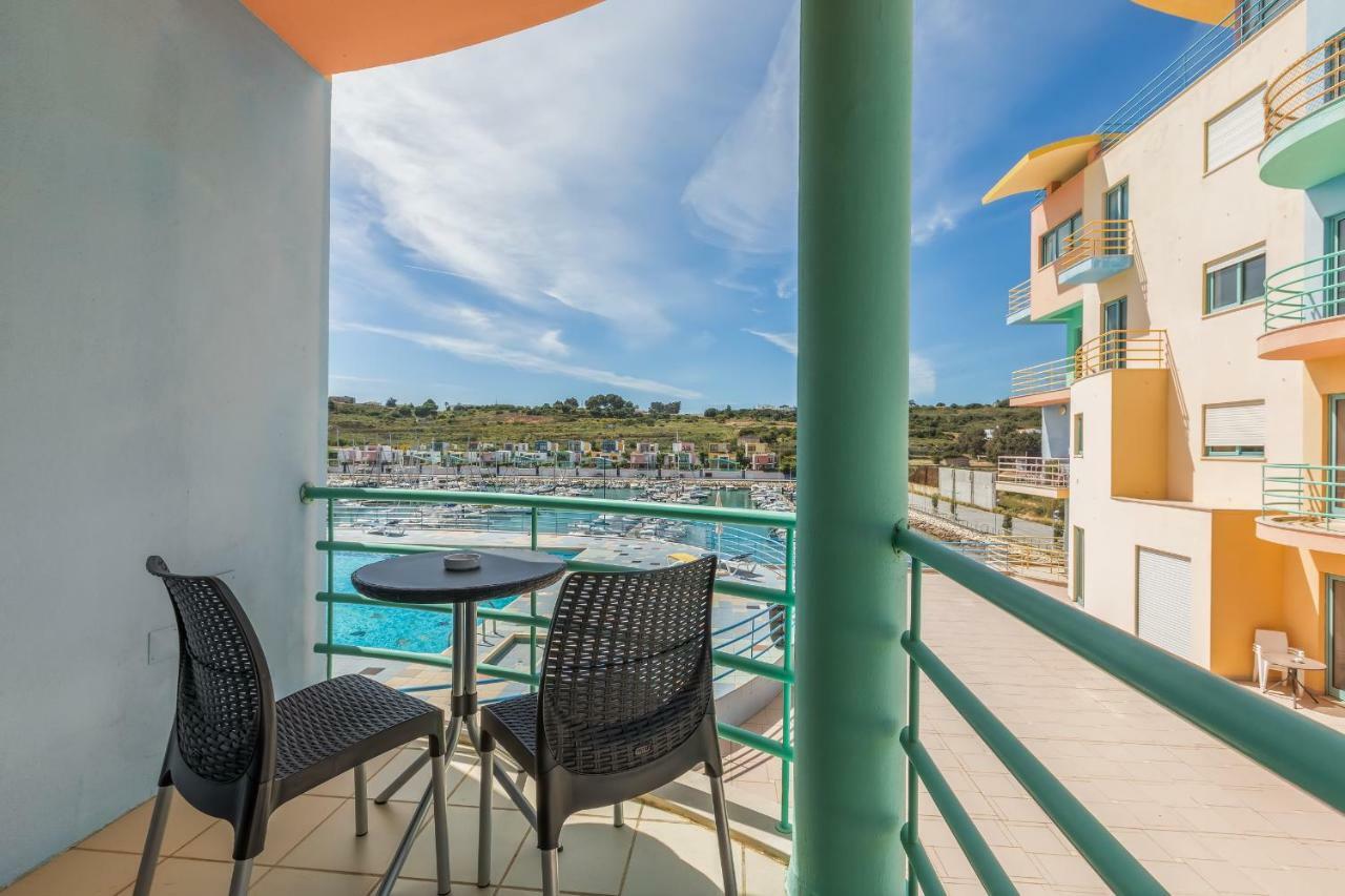 Marina View Apartment Albufeira Dış mekan fotoğraf